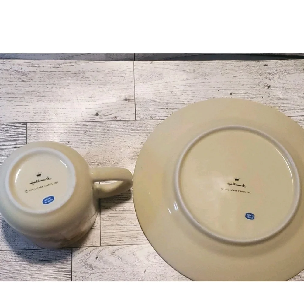 Vtg Hallmark  Bear Cup And Plate Set Cream  Japan Baby